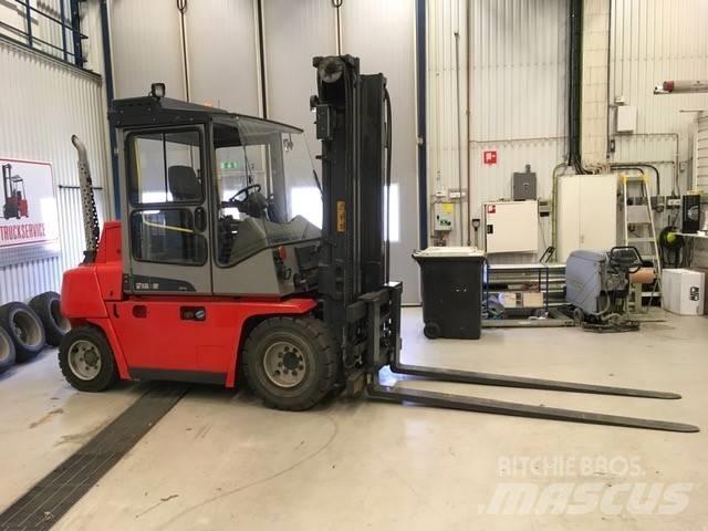 Kalmar DCF 50 - 6 H 柴油卡車