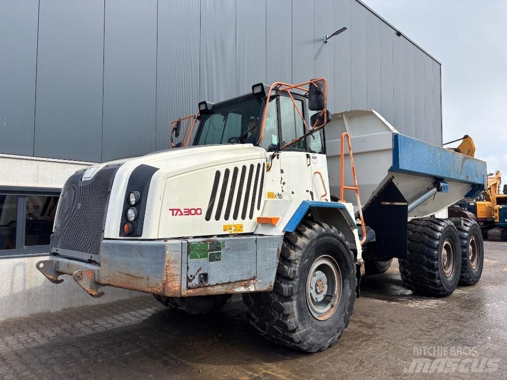 Terex TA 300 鉸接式起吊車