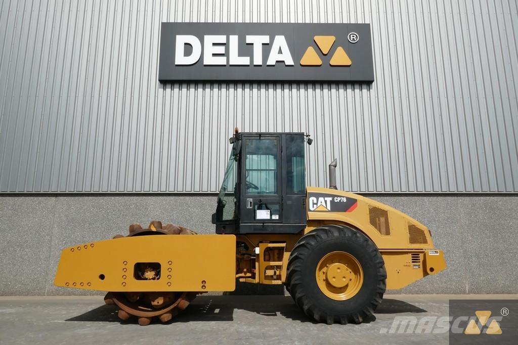 CAT CP76 單輪滾壓機