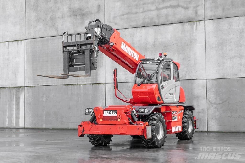 Manitou MRT 2150 伸縮臂操作車