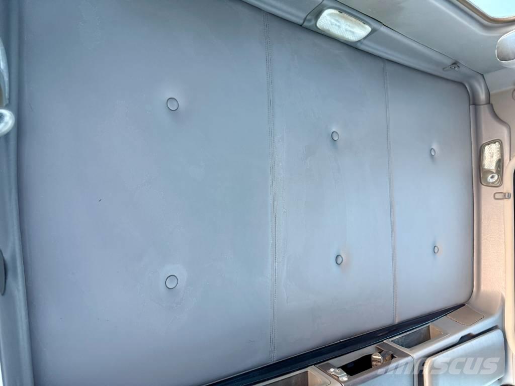 Kenworth T 800 曳引機組件