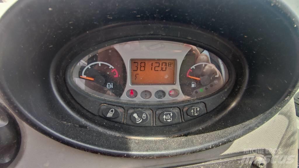 Bobcat TL 34.65 HF 農業用伸縮臂裝載機