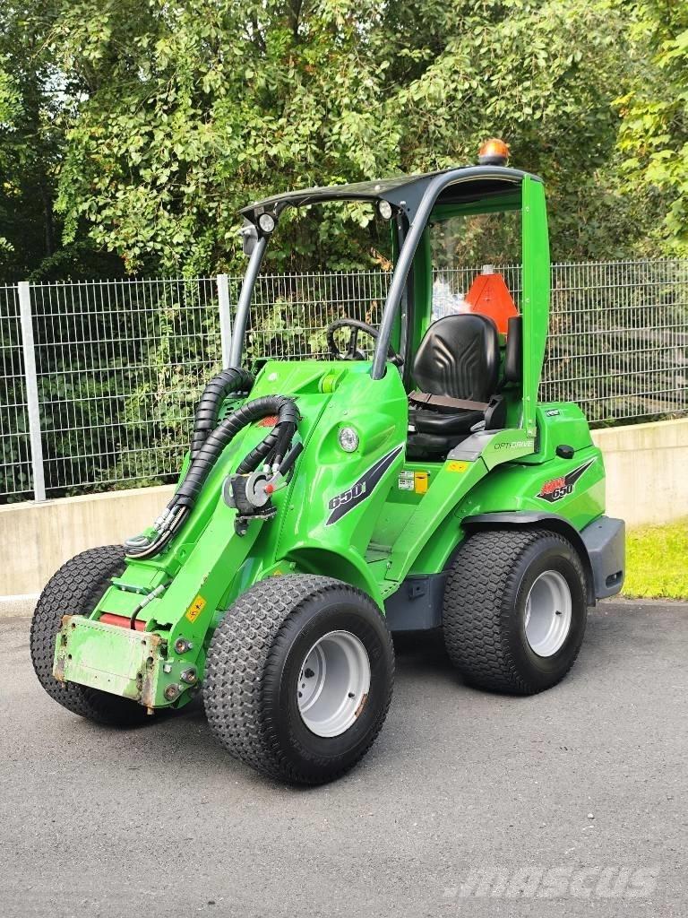 Avant 650 多功能裝載機