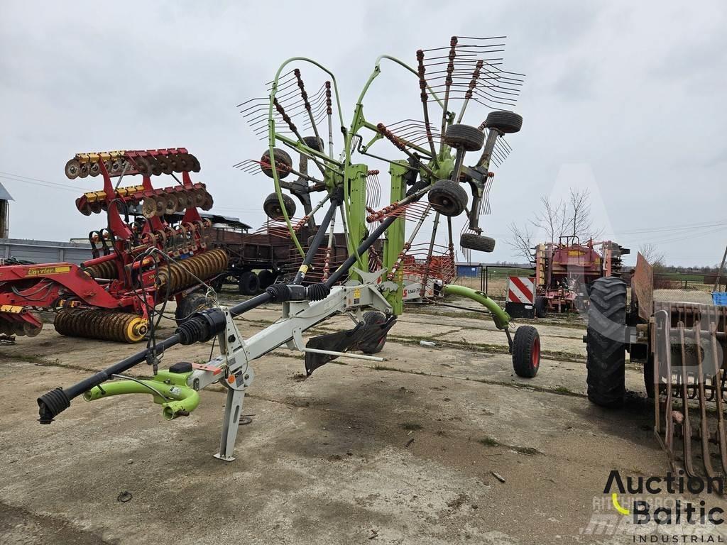 CLAAS Liner 2600 堆草機
