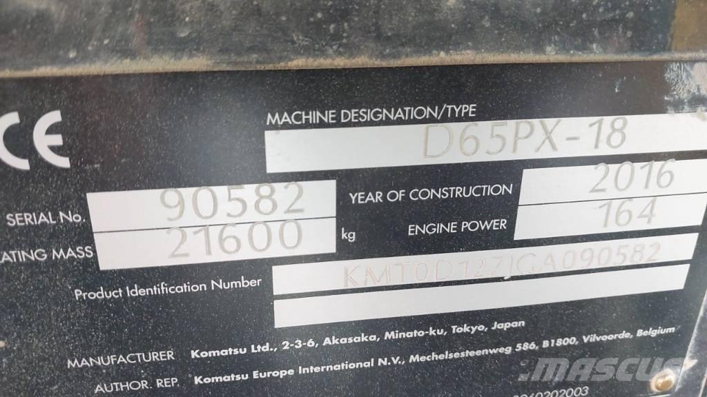 Komatsu D 65 PX-18 履帶推土機