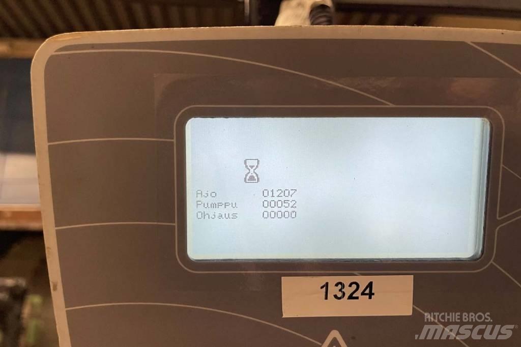 Rocla SST 16 AC 自走式堆積機