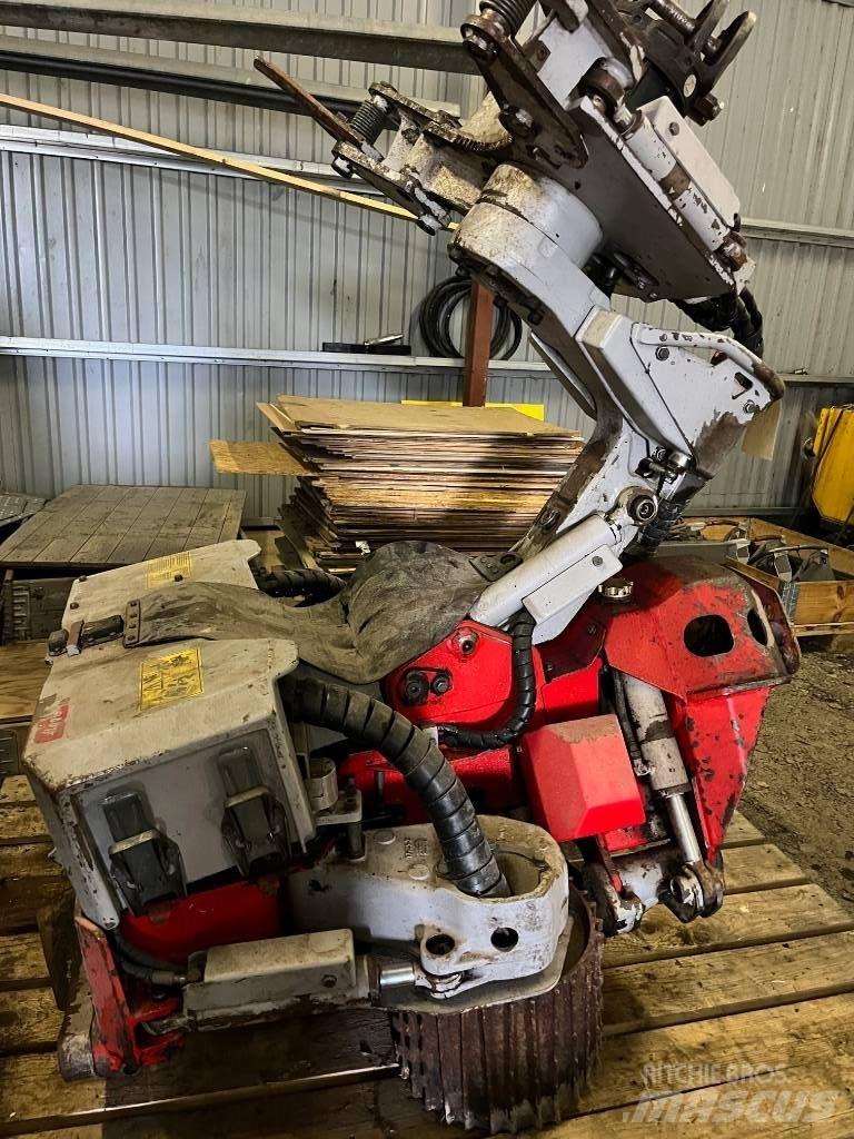 Log Max 4000T 收穫機頭