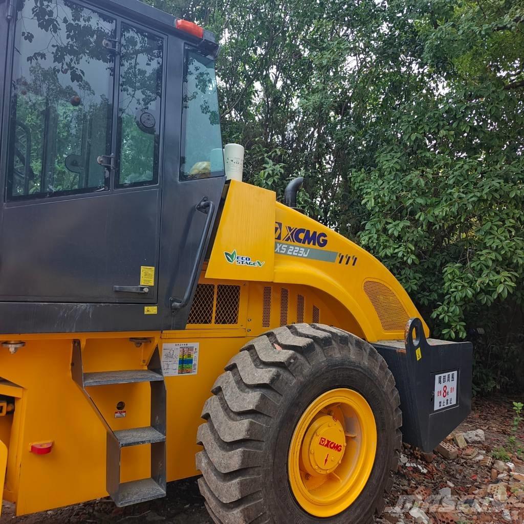 XCMG XS 223  J 單輪滾壓機