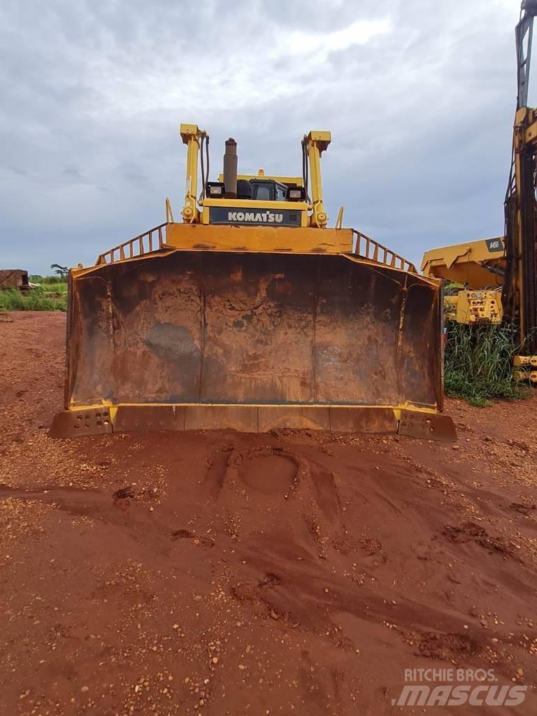 Komatsu D 375 A 履帶推土機