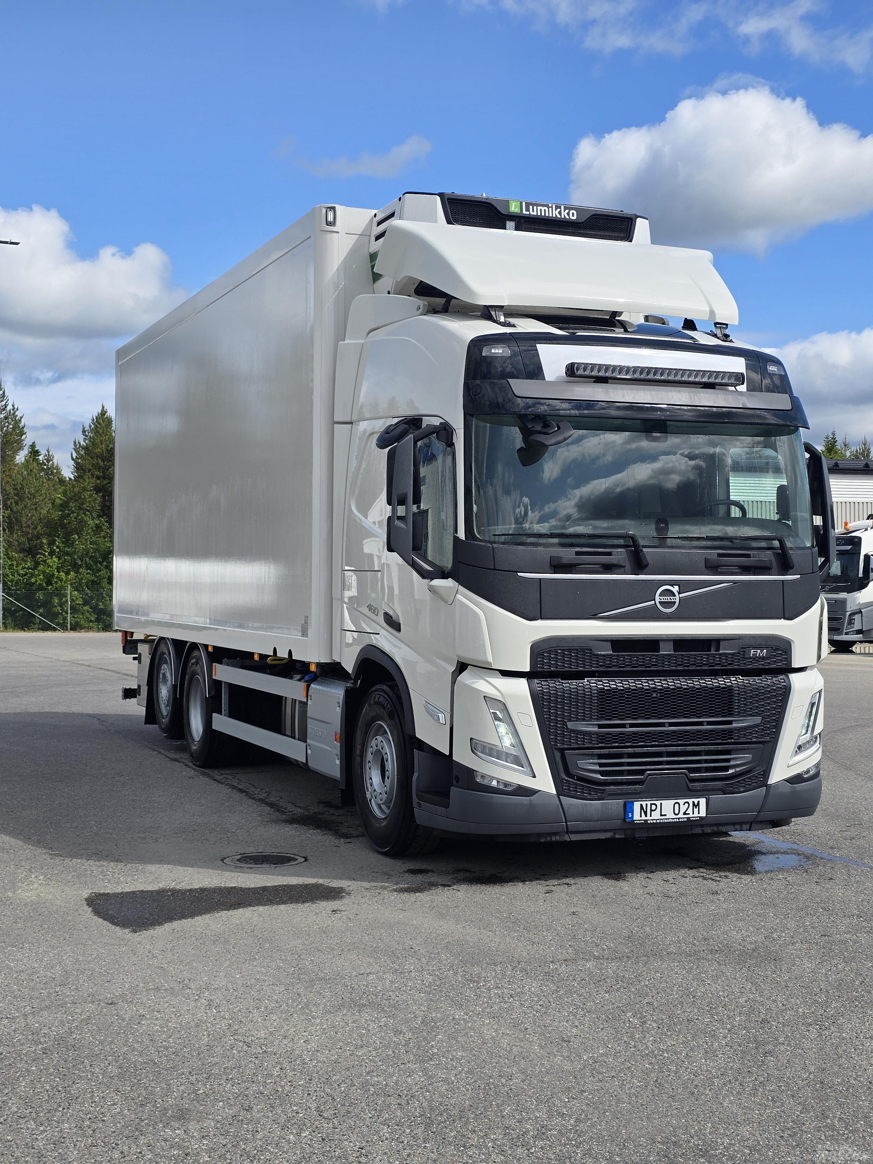 Volvo FM460 LNG 溫控卡車