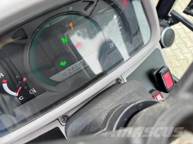 Kubota R 090 輪胎式裝載機