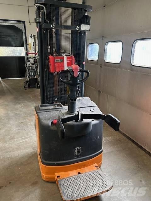 Still EGV 14 行走控制式堆積機