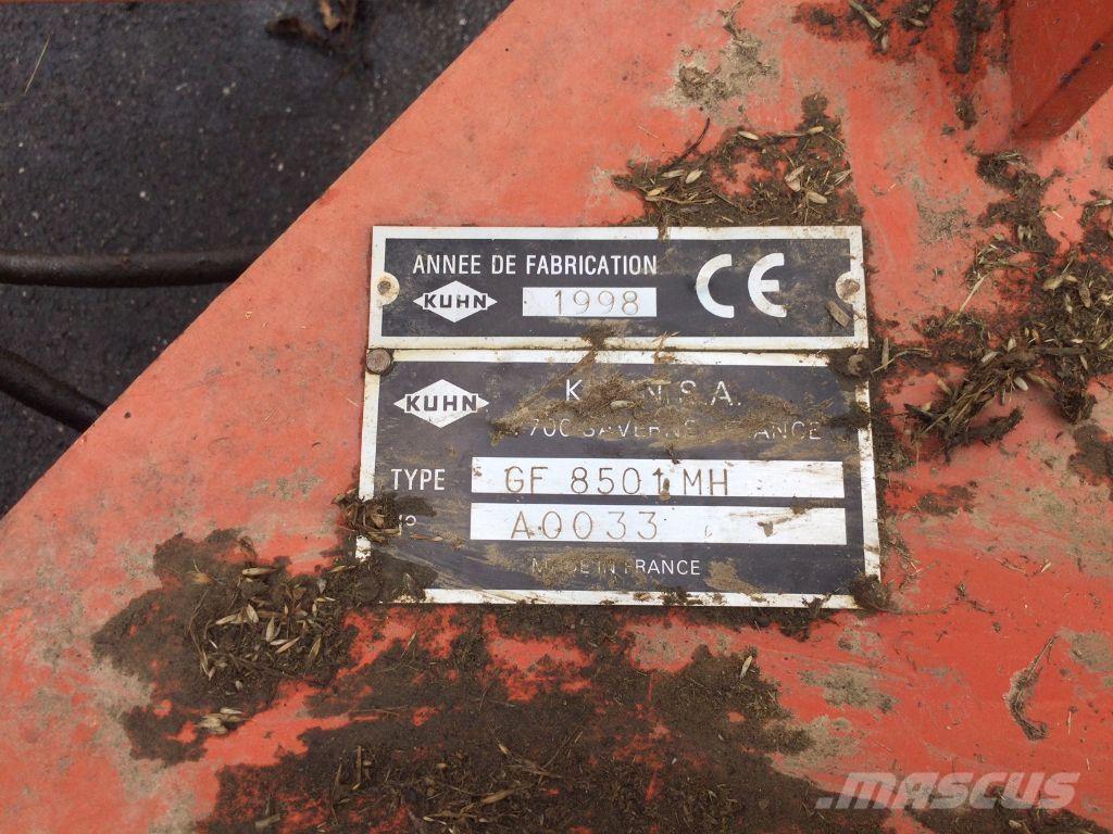 Kuhn GF8501 MH 耙與翻草機