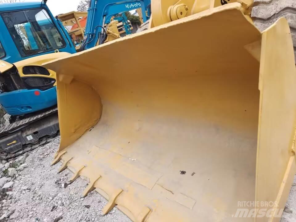 CAT 938G 輪胎式裝載機