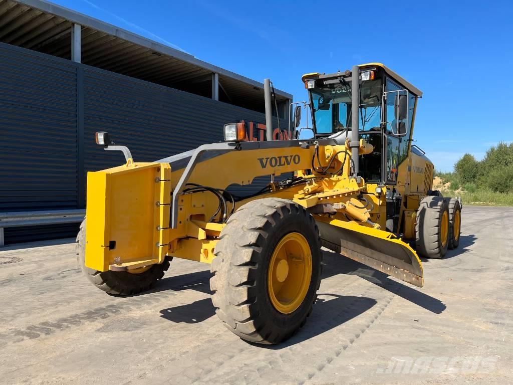 Volvo G 940 平土機