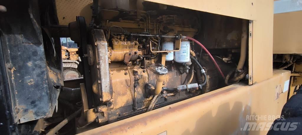 Dresser 515 C 輪胎式裝載機