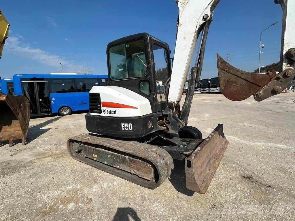 Bobcat E50 小型挖土機/掘鑿機<7t(小型挖掘機)
