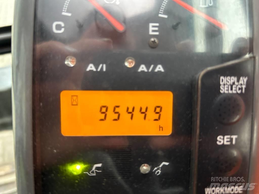 Hitachi ZX 135 US 履帶式 挖土機/掘鑿機/挖掘機