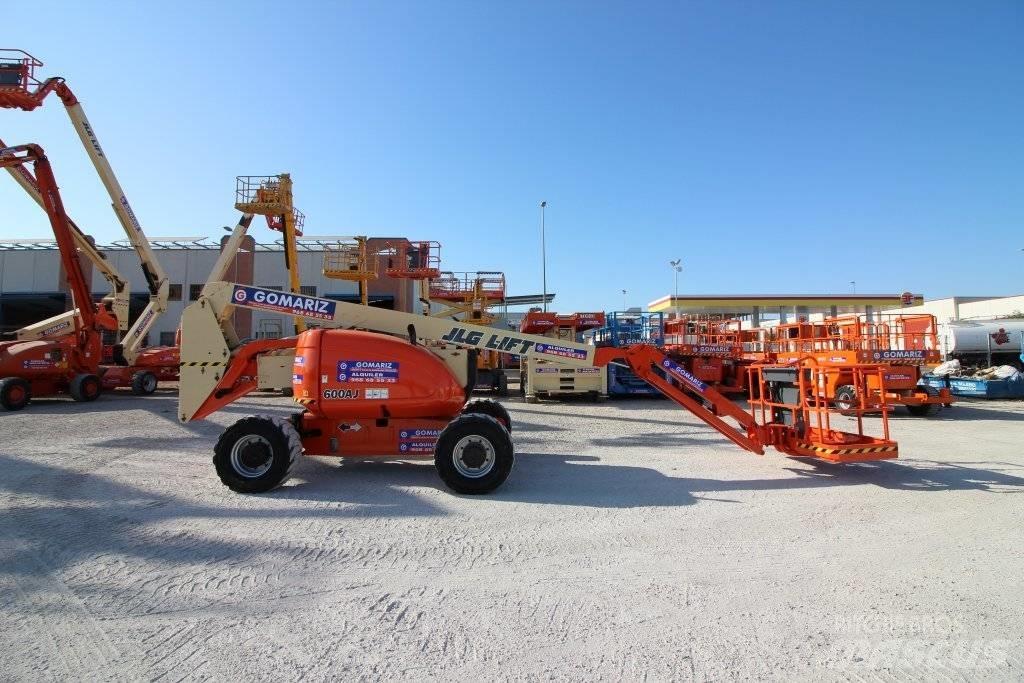 JLG 600 AJ 曲臂高空作業車