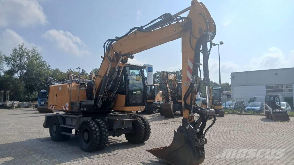 Liebherr A 916 旋轉式挖土機/掘鑿機/挖掘機