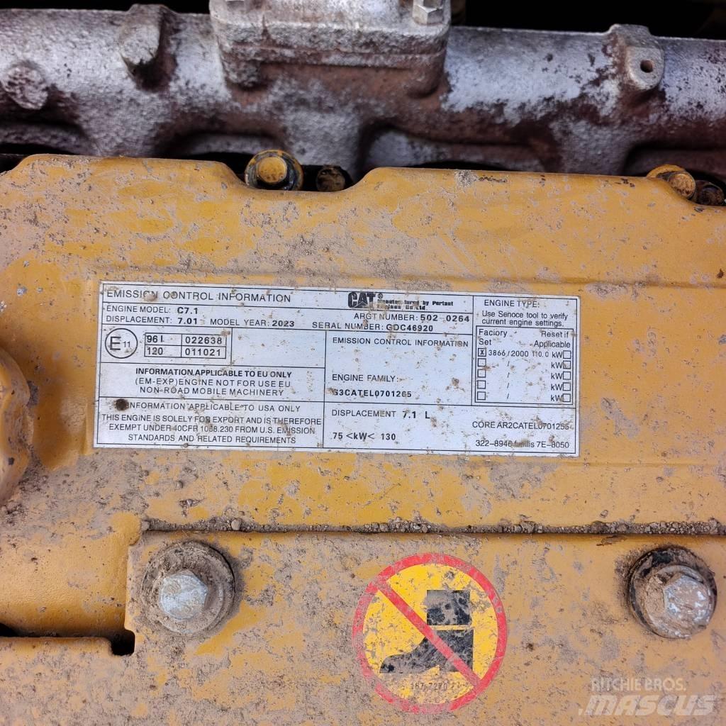 CAT 320 D 履帶式 挖土機/掘鑿機/挖掘機