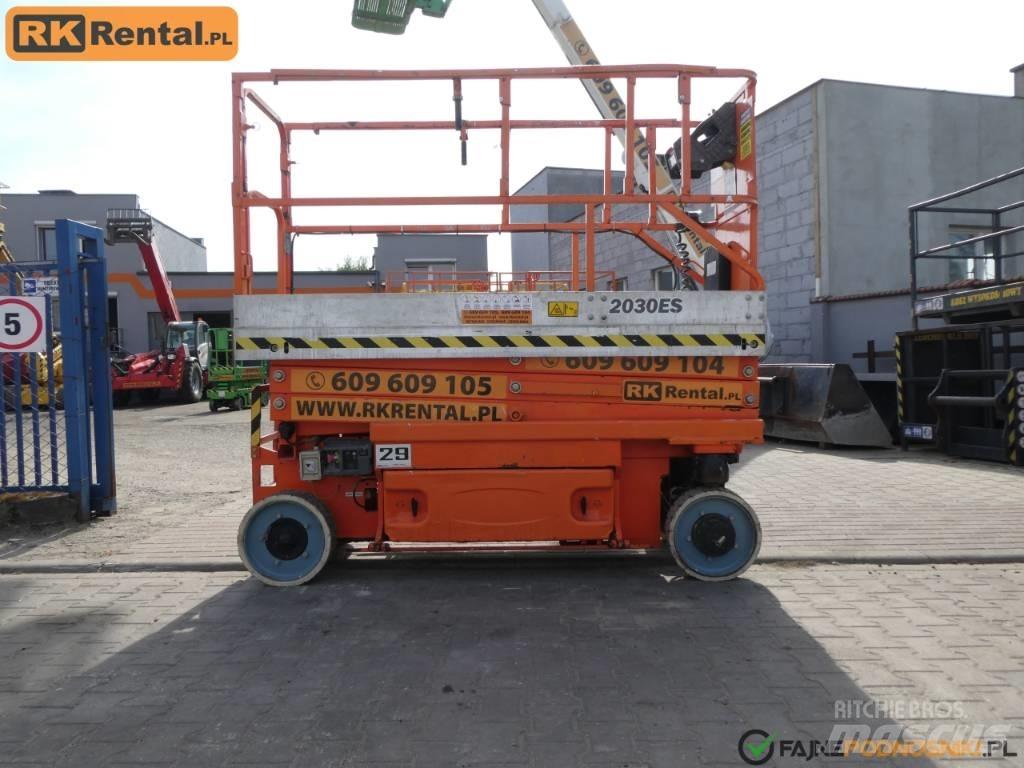 JLG 2030 ES 剪式升降機