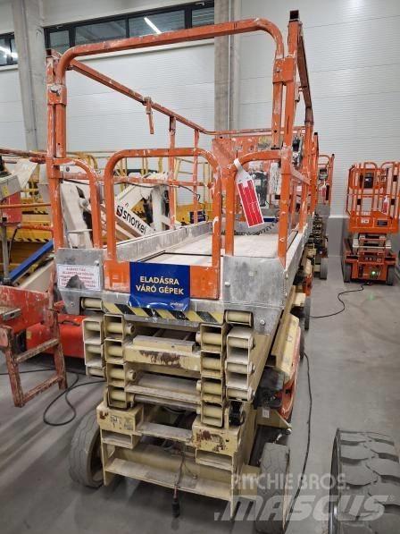 JLG 3246 ES 剪式升降機