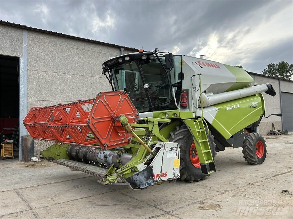 CLAAS Tucano 320 聯合收穫機
