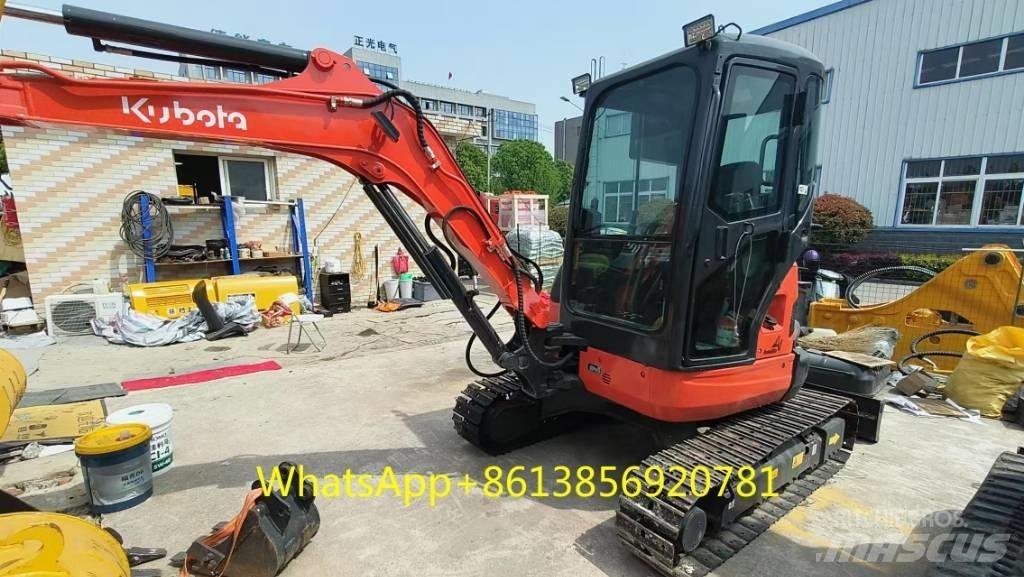 Kubota U 35 小型挖土機/掘鑿機<7t(小型挖掘機)