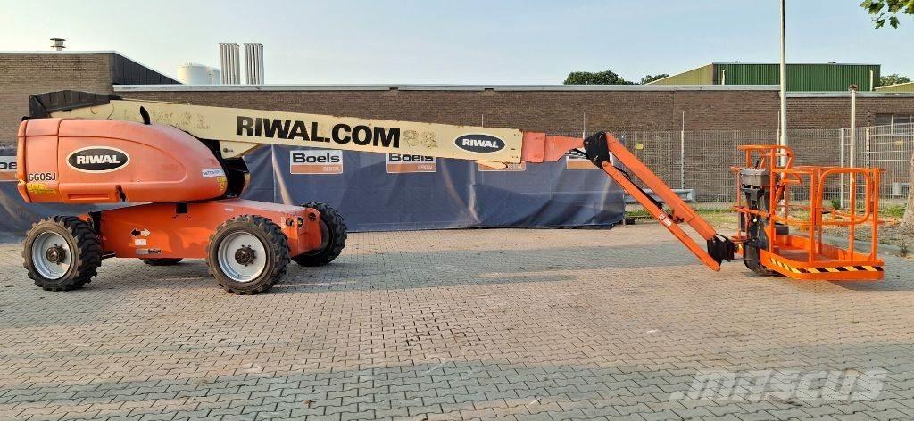 JLG 660 SJ 伸縮臂高空作業車