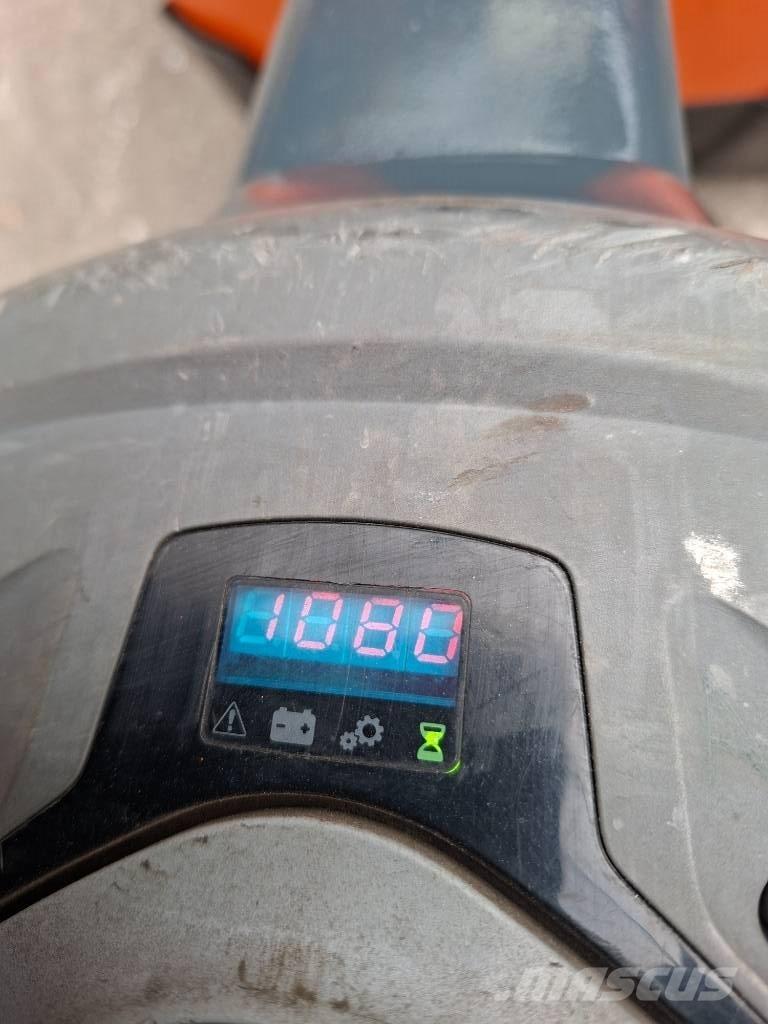 BT LWE 160 低架升降機