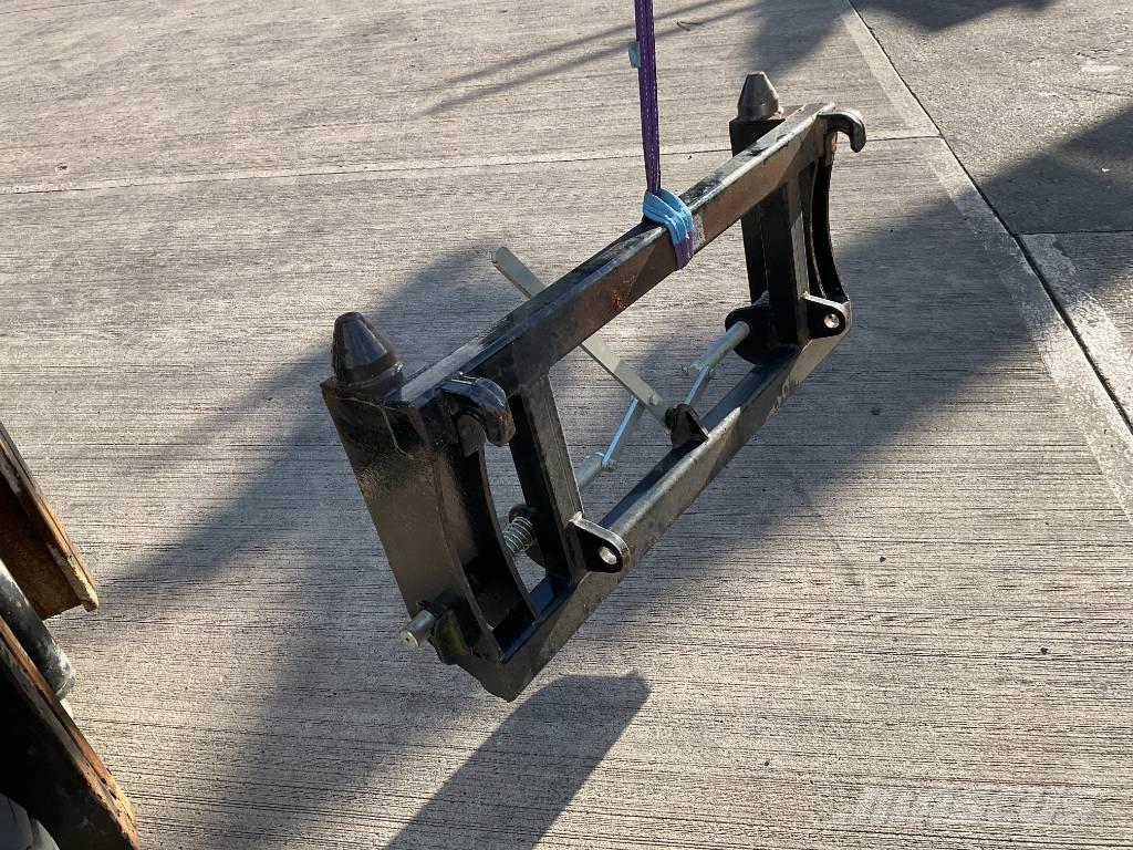 Manitou Adaptor 伸縮臂操作車