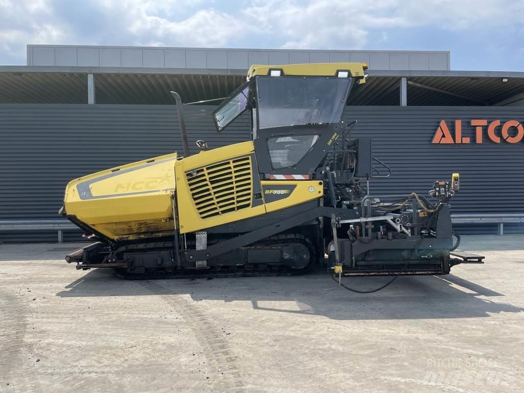 Bomag BF 700 C-2 瀝青攤舖機/鋪路機