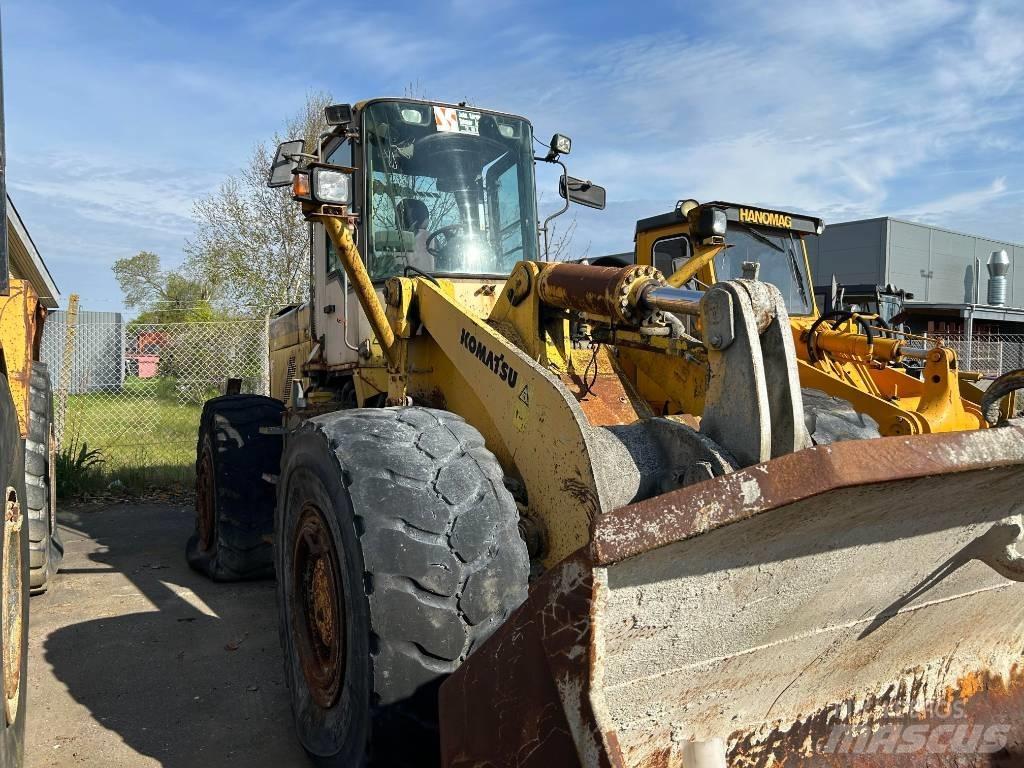 Komatsu WA 420 輪胎式裝載機