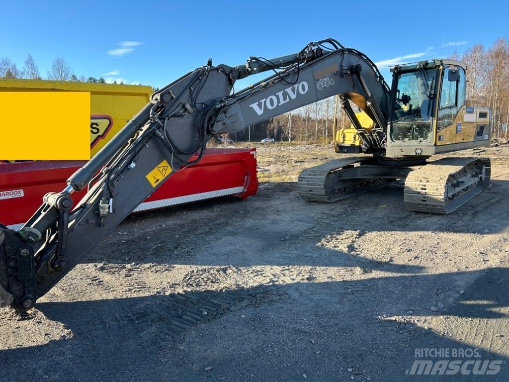 Volvo EC 220 DL 履帶式 挖土機/掘鑿機/挖掘機