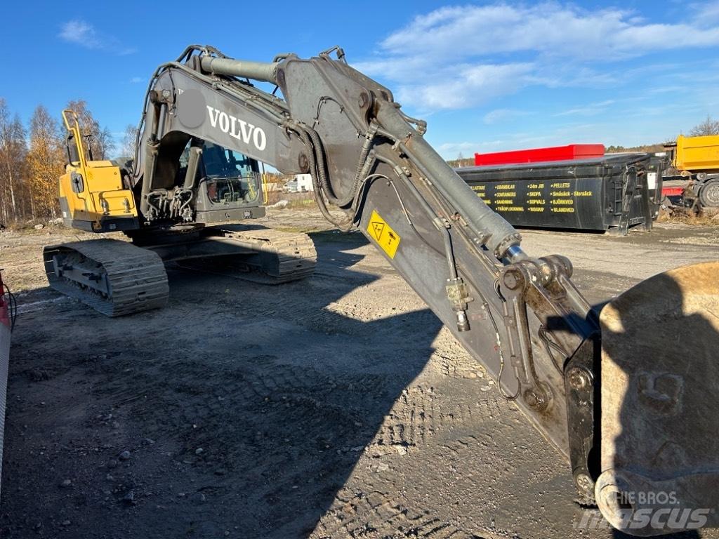 Volvo EC 220 DL 履帶式 挖土機/掘鑿機/挖掘機