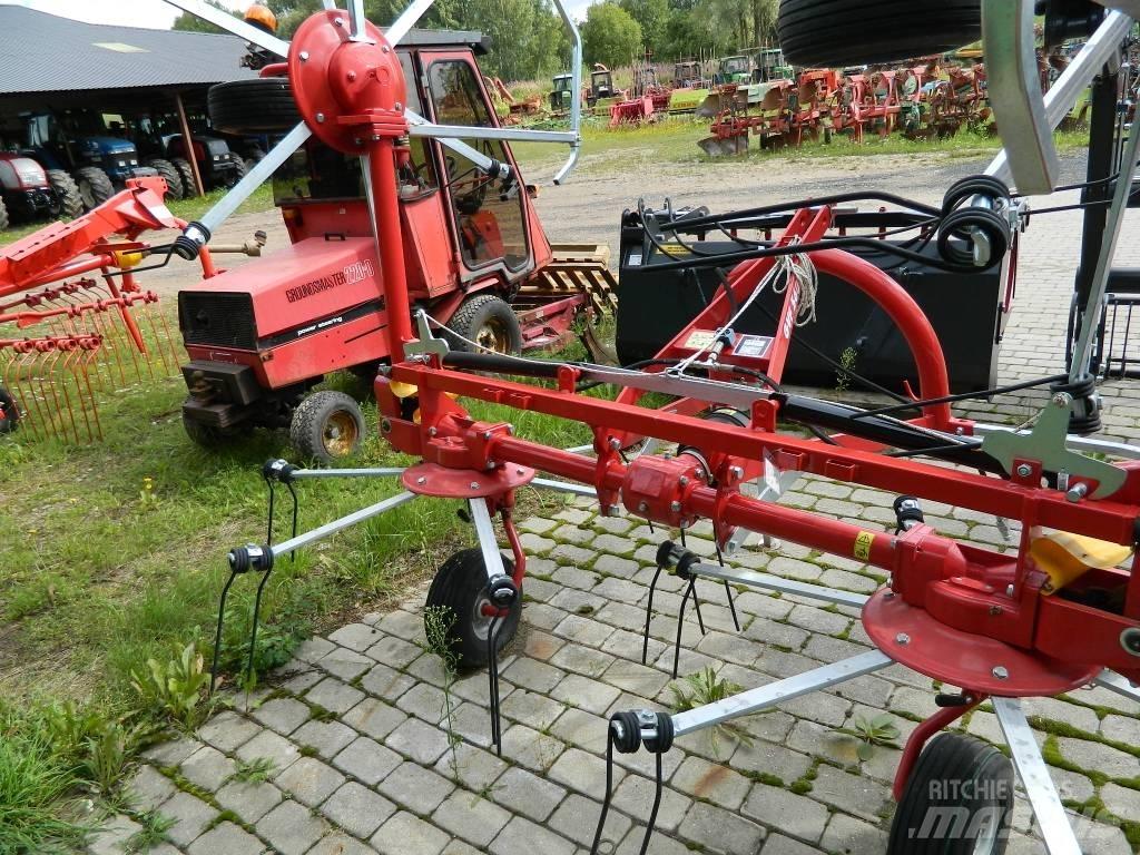 DCM GVF 560 3PN 耙與翻草機