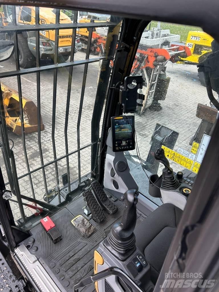 CAT MH 3040 其他物料運輸工具