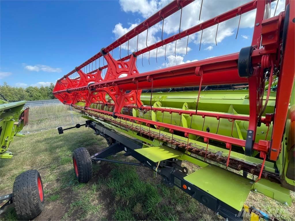 CLAAS V620 收穫機頭