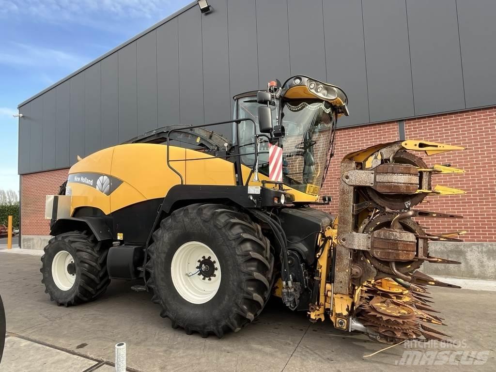 New Holland FR9050 自走式飼料採集機