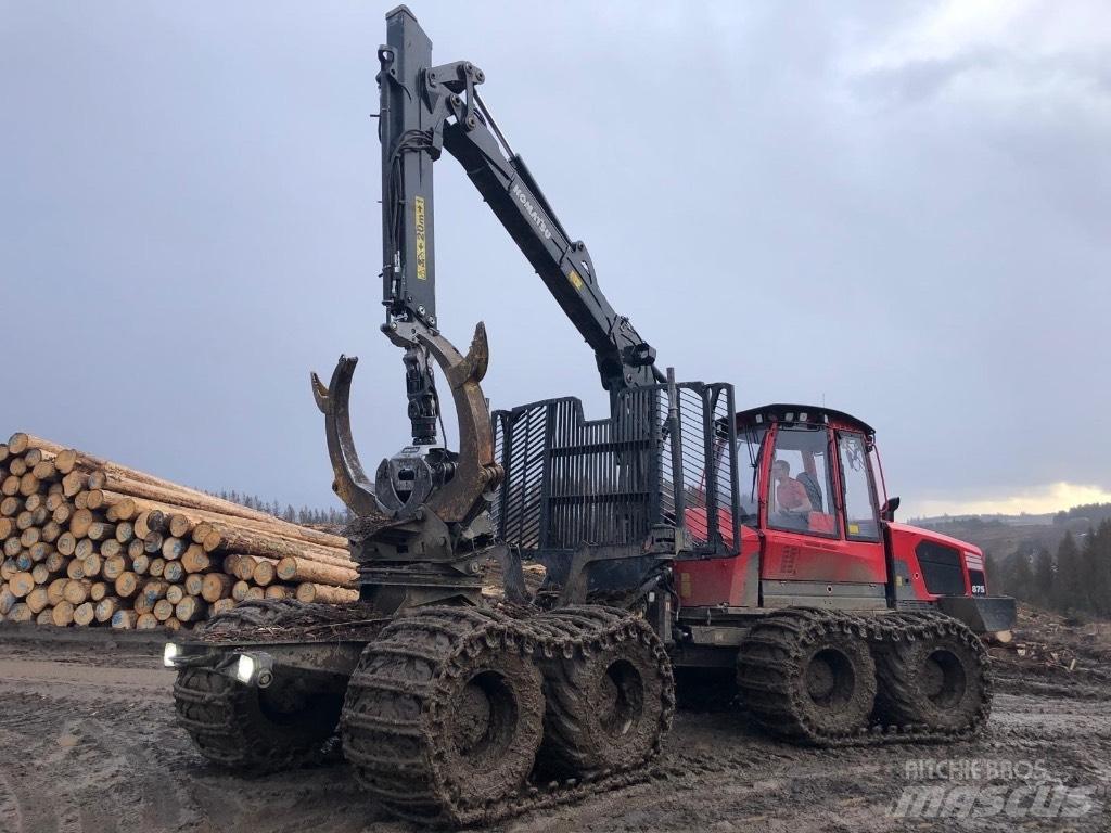 Komatsu 875 集運機
