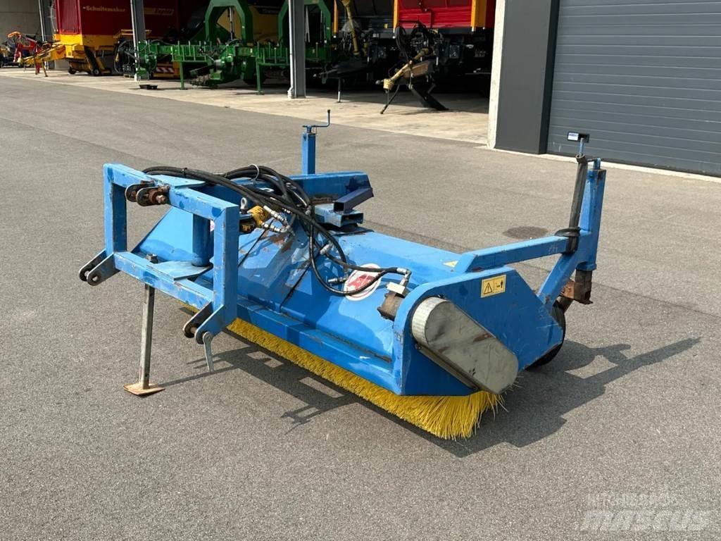 AP VHZ 2500 掃倉機