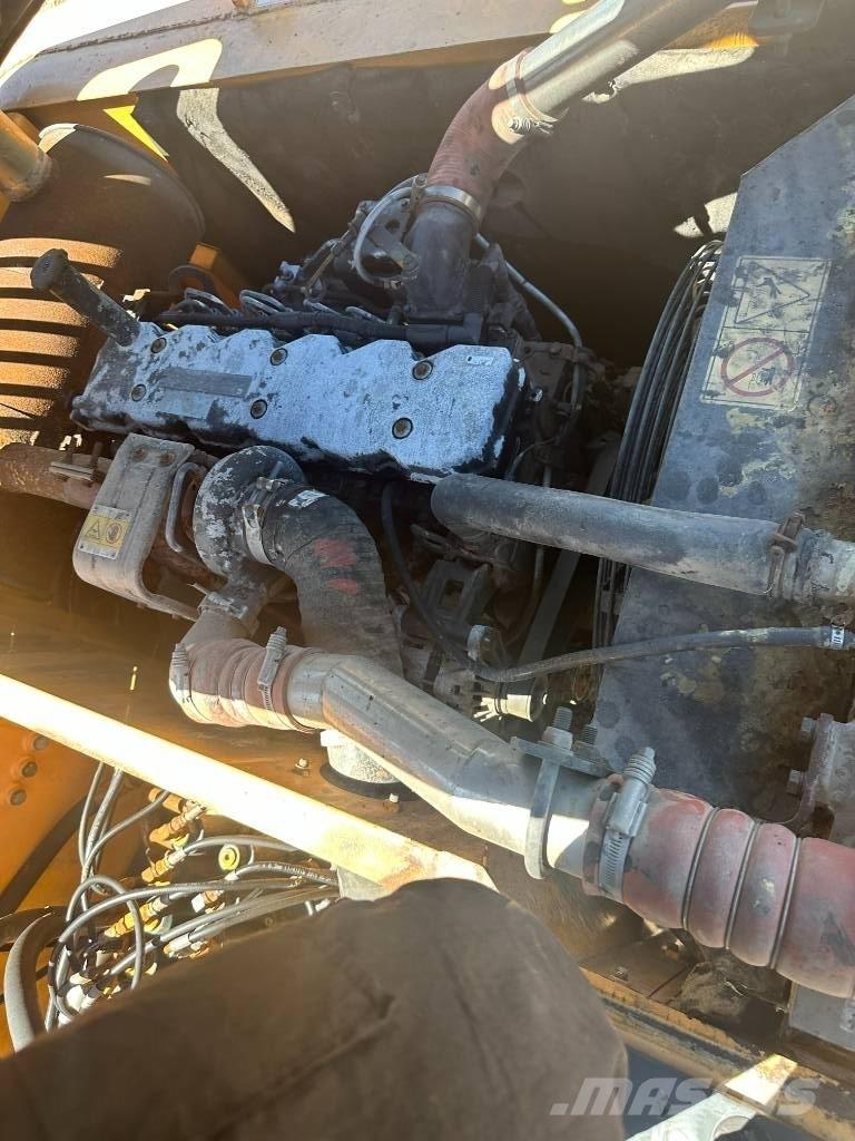 Hyundai 220LC-9S 履帶式 挖土機/掘鑿機/挖掘機