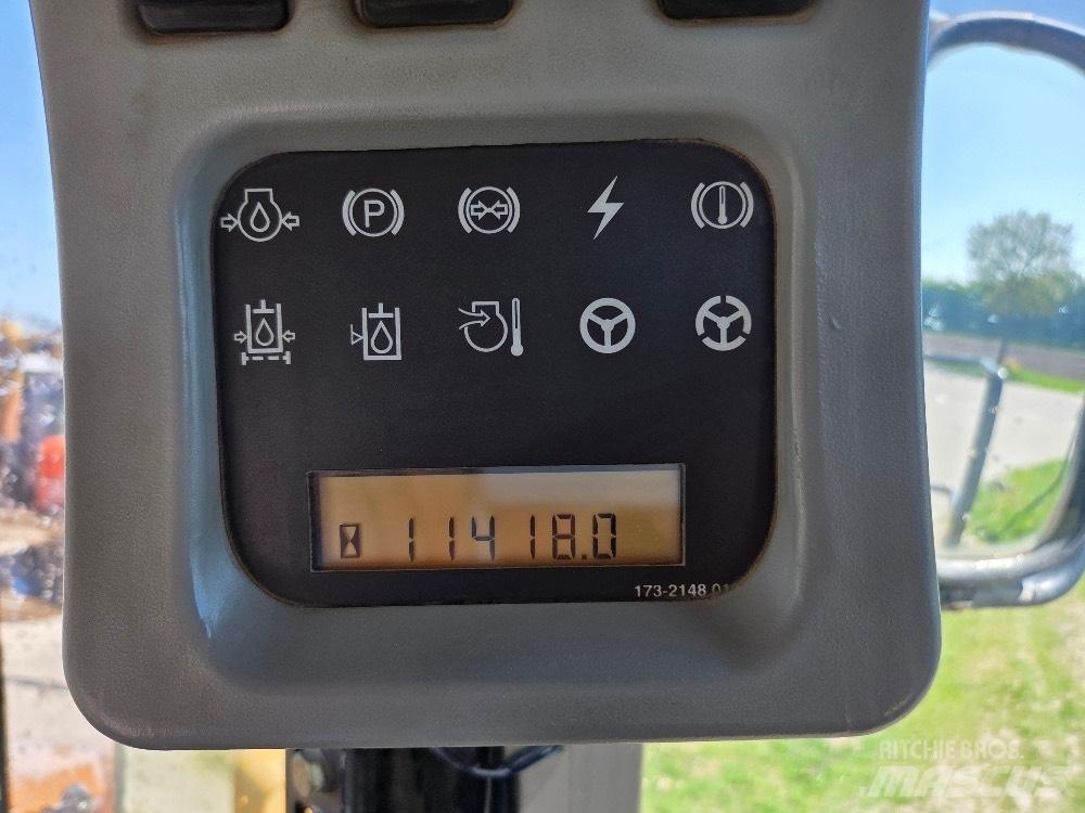 CAT 962H 輪胎式裝載機