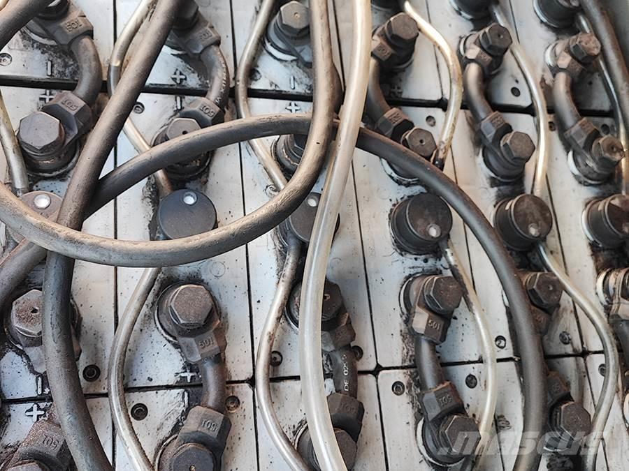 Linde E14-02 電動堆高機