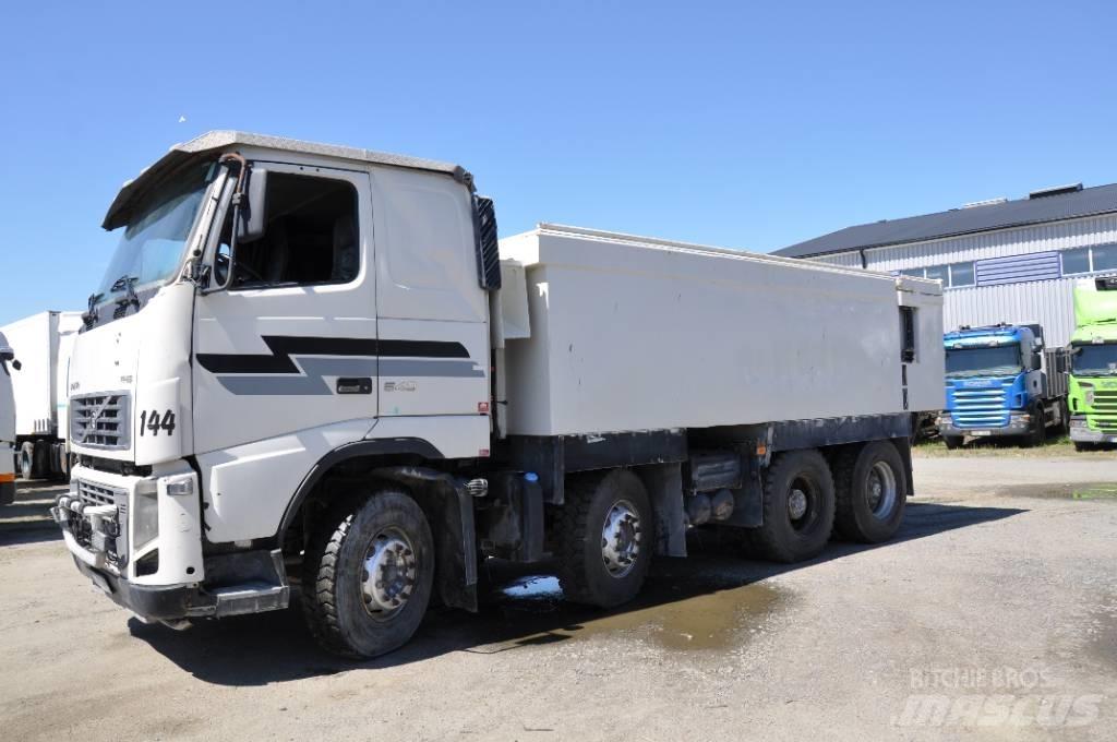 Volvo FH16 550 8X4 傾卸式卡車
