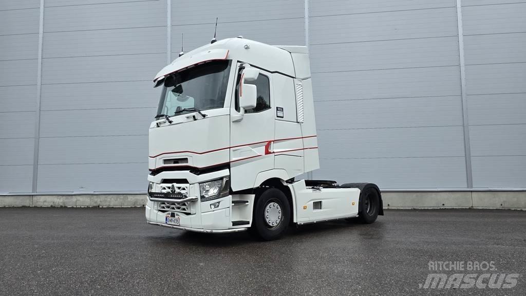 Renault T High 曳引機組件