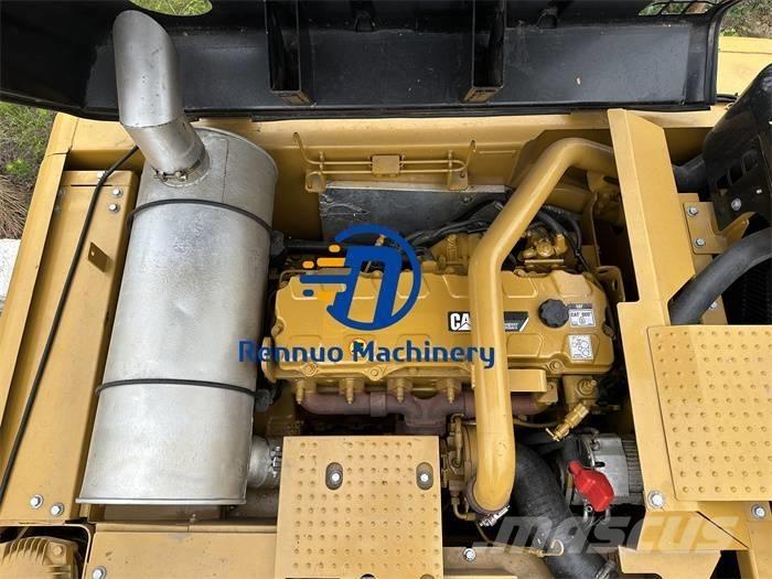 CAT 336 D2 履帶式 挖土機/掘鑿機/挖掘機