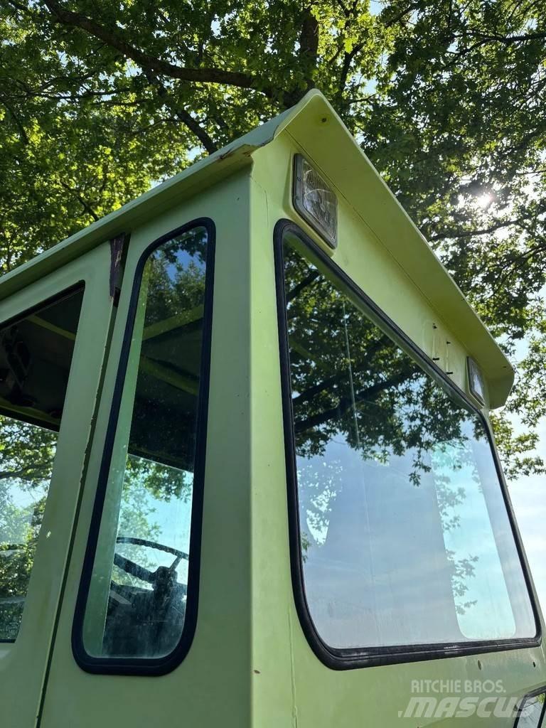 MB Trac 1500 曳引機
