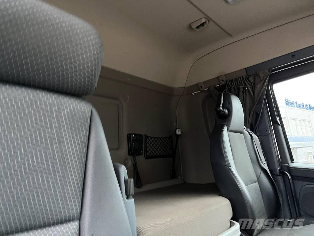 Scania R490 吊鉤式起重車